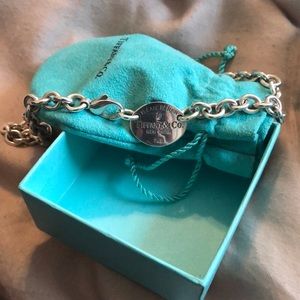 Authentic please return to Tiffany necklace